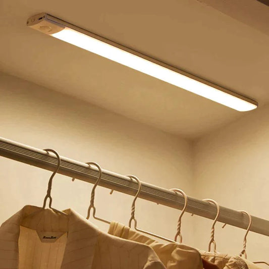 Lumosense | Automatisch, draadloos en installatie zonder gaten!
